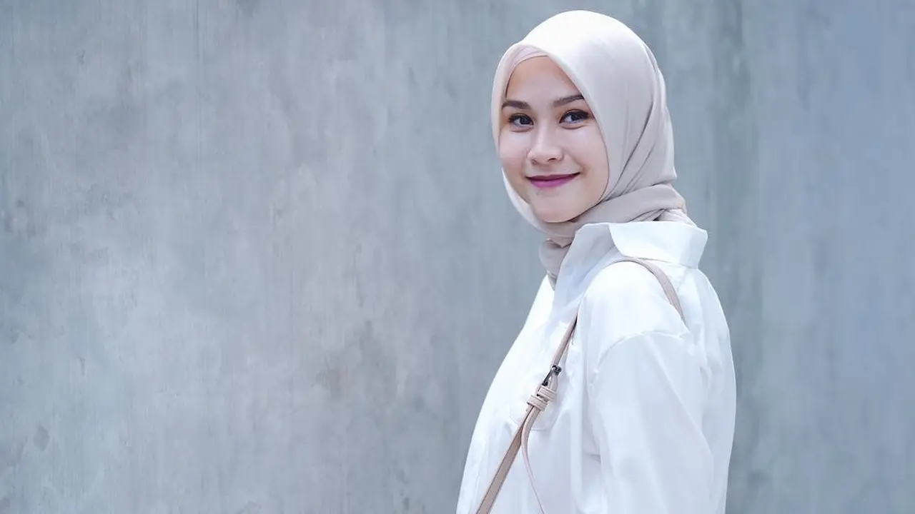 [Bintang] Zaskia Adya Mecca