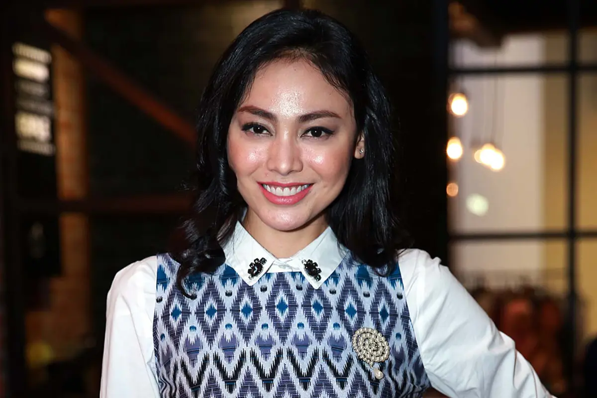 [Bintang] Whulandary Herman
