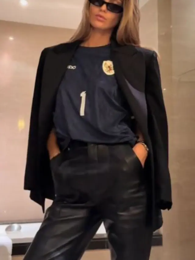 Luna Bijl Kekasih Maarten Paes Perdana Menyaksikan Pertandingan Timnas di GBK. [TikTok Luna Bijl]