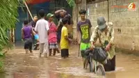 [VIDEO] Banjir Kiriman, Jalan Cipondoh-Kembangan Terendam 80 Cm