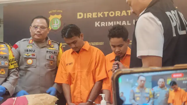 Emosi sesaat FA (21) hanya menyisakan sebuah penyesalan yang mendalam usai kasus pembunuhan berencana terhadap pamannya AH (32) pemilik toko kelontong, di Pamulang, Tangsel berhasil dibongkar polisi.