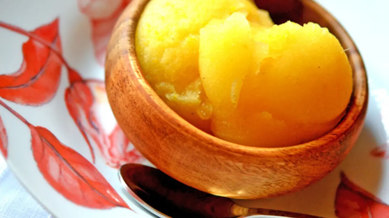 Sorbet Jeruk, Si Asam Manis Pilihan Dessert di Hari Kamis