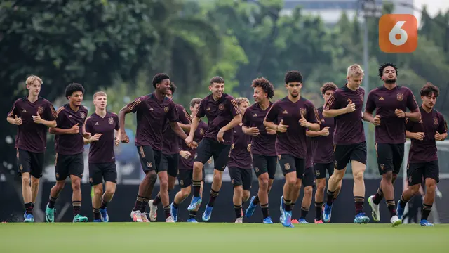 Foto: Jelang Laga Panas Dua Tim Top Eropa di Piala Dunia U-17, Begini Potret Latihan Timnas Spanyol U-17 dan Timnas Jerman U-17