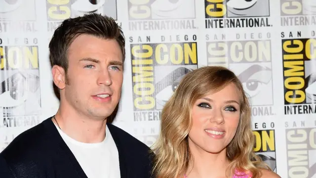 [Bintang] Scarlett Johansson dan Chris Evans