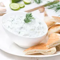 Resep Yogurt Fermentasi dengan Sayur Hijau./Copyright depositphotos.com/cook_inspire