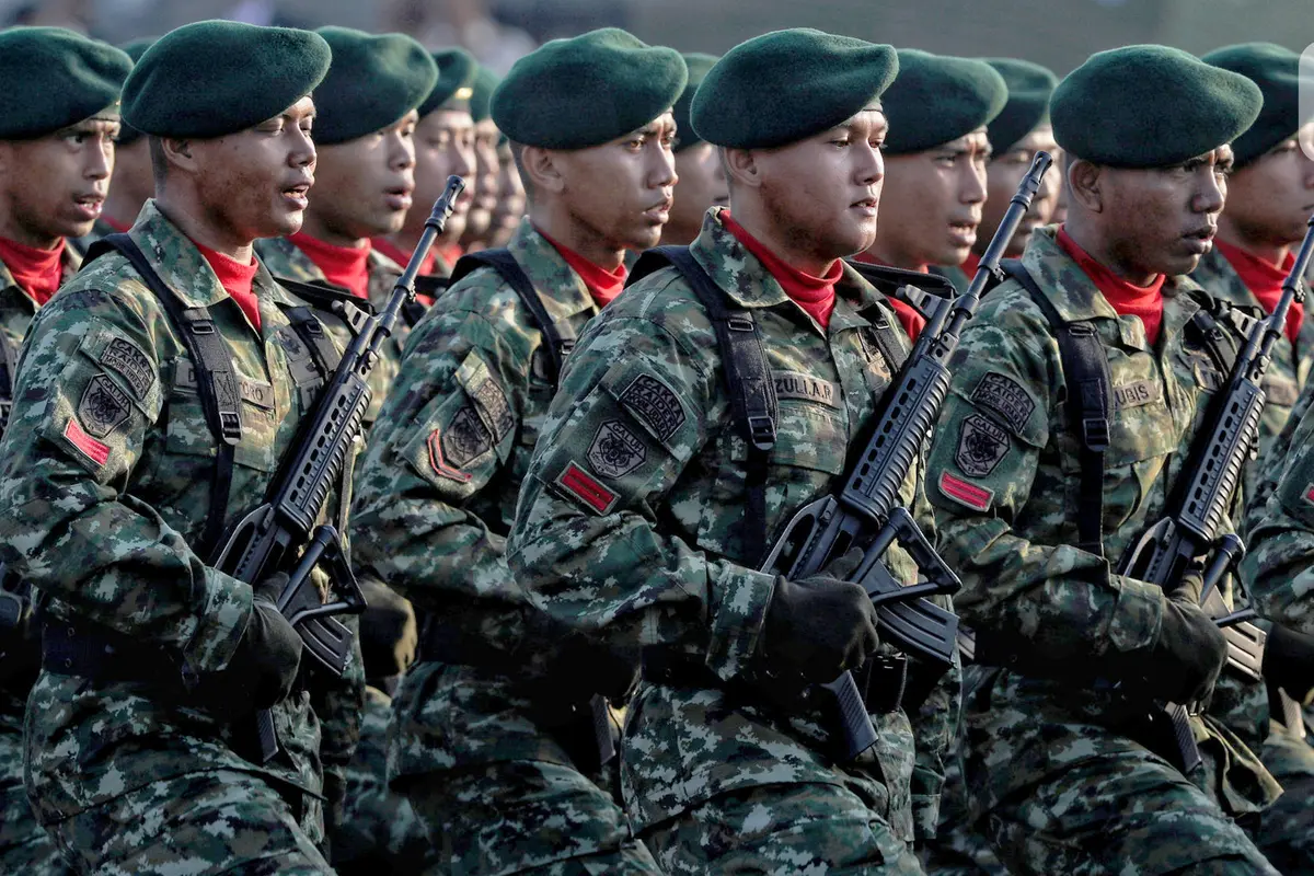 6.806 Prajurit Gabungan Ikuti Parade Upacara HUT ke-74 TNI