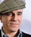 Daniel Day-Lewis, sudah cukup lama berkiprah di dunia perfilman. Beberapa judul film telah dibintanginya seperti Gangs of New York, There Will Be Blood, dan Lincoln. Namun sebentar lagi para penggemar tak bisa lagi menyaksikan Daniel. (AFP/Bintang.com)