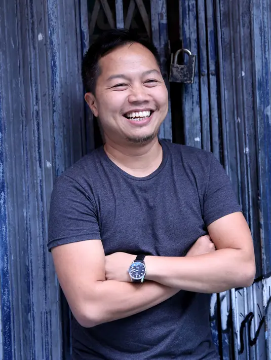 Hingga kini, personel Trio Lestari itu mengaku belum mencari untuk menjadi pendampingnya kelak. Apalagi dengan kondisi sekarang ini menjadi duda dengan seorang anak. (Nurwahyunan/Bintang.com)