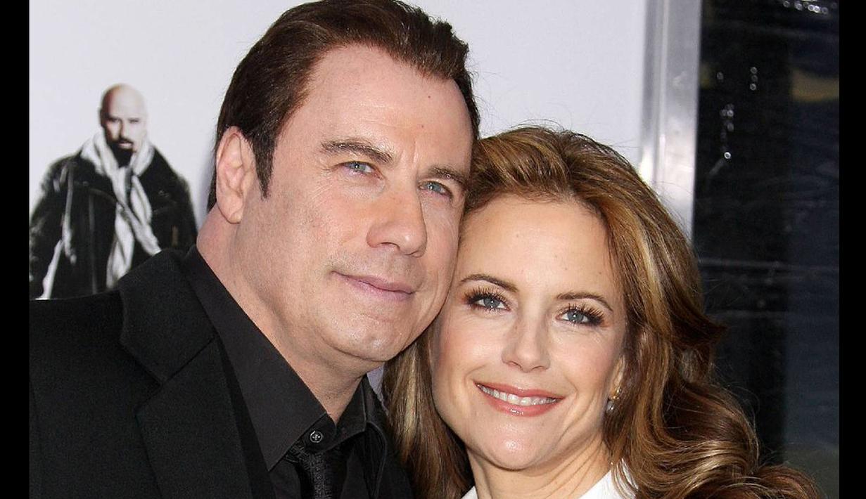 Sejak dahulu, Kelly sudah punya feeling kalau dirinya akan menempuh hidup bersama dengan aktor ganteng, John Travolta. Kelly sudah mengidolakan John, bahkan sejak mereka belum pernah bertemu (Istimewa)