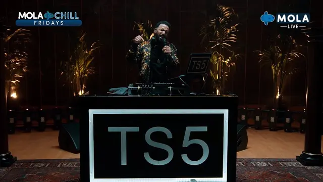 Penampilan Epik Craig David di Mola Chill Fridays Live dari London.