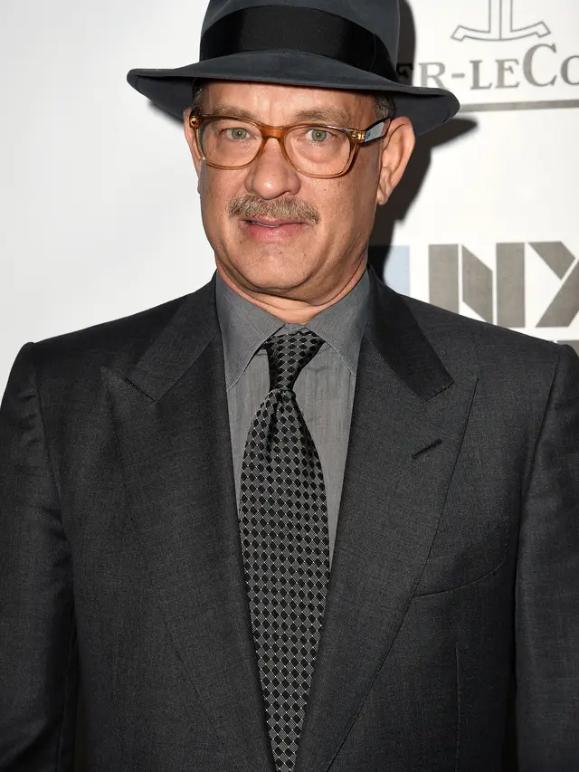[Bintang] Tom Hanks