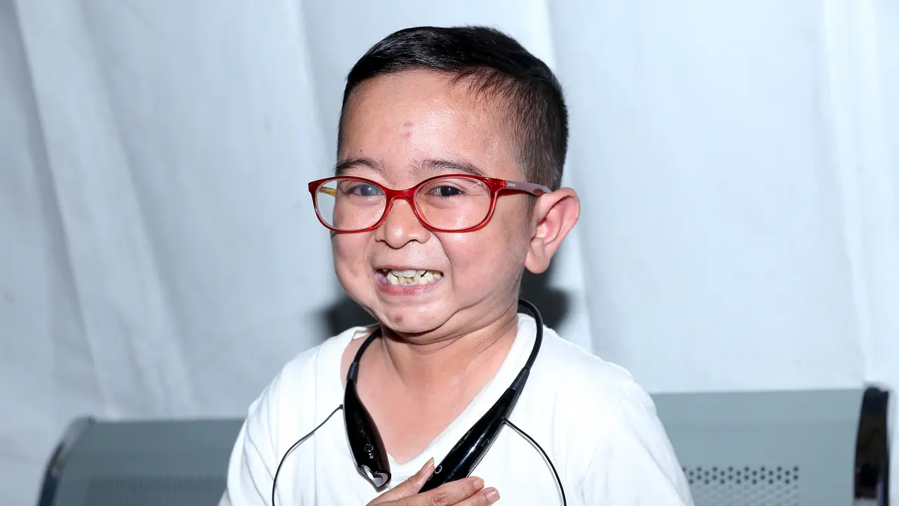 Daus Mini bekerjasama dengan mantan istrinya dalam mengurus anak. (Andy Masela/Bintang.com)