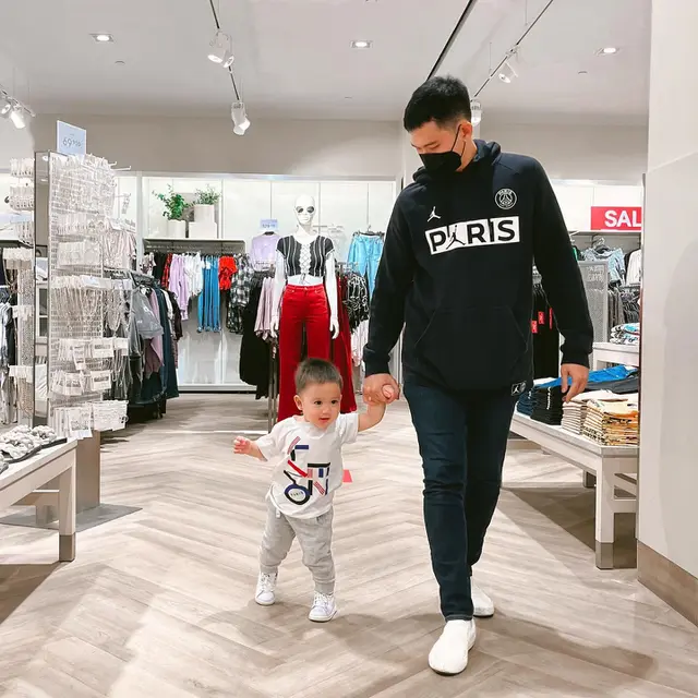 Wajah Athar mirip Rezky Aditya