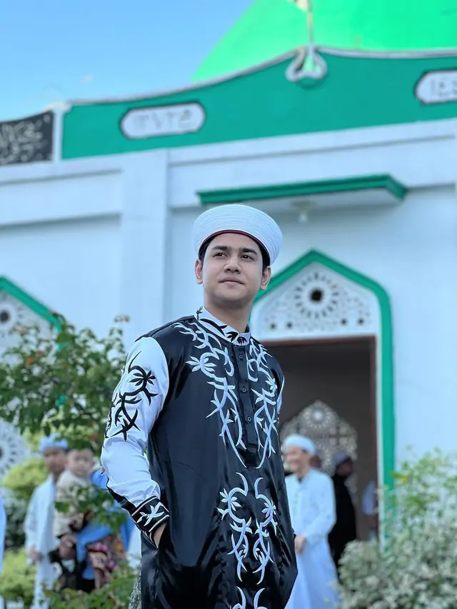 Syakir Daulay, Dicap Durhaka karena Lama Tak Pulang