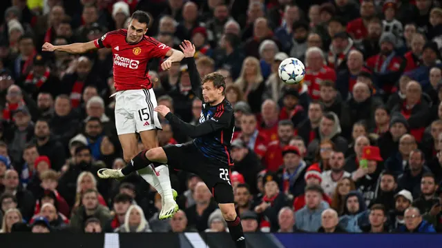 Foto: Resmi Dipulangkan ke Tottenham Hotspur, Ini Potret Aksi Sergio Reguilon saat Dipinjam MU