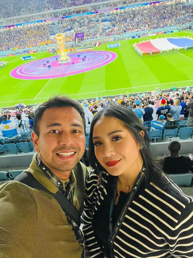 9 Momen Raffi Ahmad Ajak Keluarga Nonton Piala Dunia 2022 di Qatar, Seru Banget