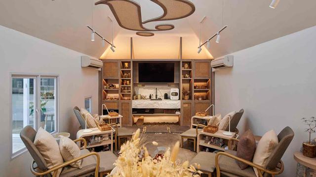 Desain Interior Beauty Spa Kekinian Yang Bikin Pelanggan Betah Lifestyle Liputan6 Com Desain mewah rumah makan minimalis kecil sederhana terbaru ruang makan adalah sebuah tempat dari bagian rumah minimalis yang menampung kegiatan makan, tempat untuk penghuni untuk makan. desain interior beauty spa kekinian