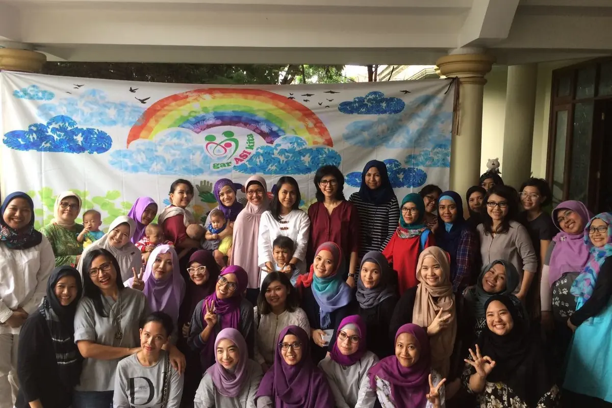 [FIMELA] GarASI Kita, Komunitas Berbagi Ilmu Menyusui d[FIMELA] GarASI Kita, Komunitas Berbagi Ilmu Menyusui yang Saling Mengasihian Saling Mengasihi