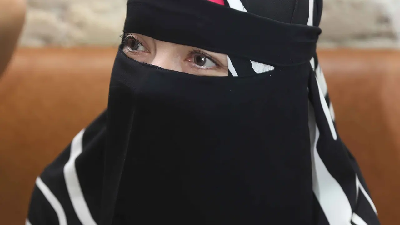 [Bintang] Rama P Mantan Istri Ustad Aswan