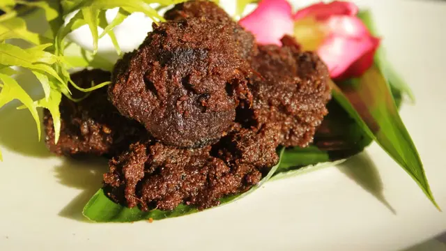 Rendang kuliner khas Minangkabau