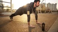 Why you need to do push ups every day. (Photo: Andrea Piacquadio/Pexels)