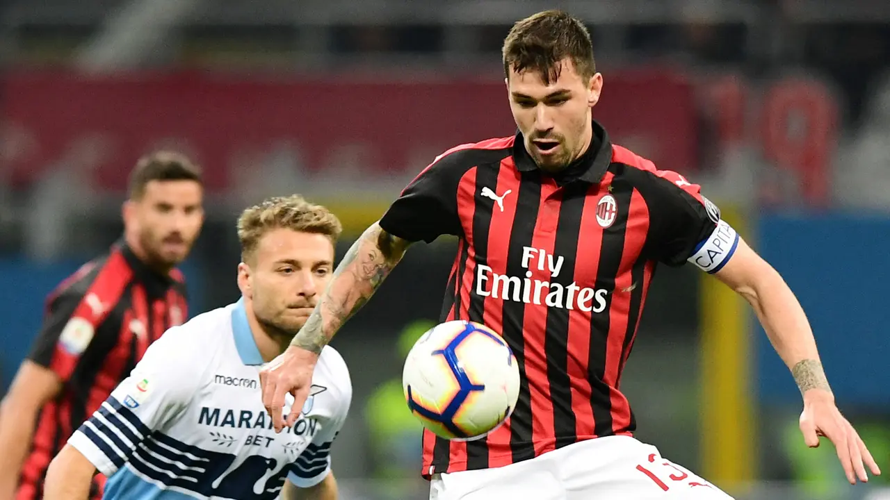 Foto: Deretan Bek Tangguh yang Bisa Menjadi Solusi Atas Rapuhnya Pertahanan Real Madrid