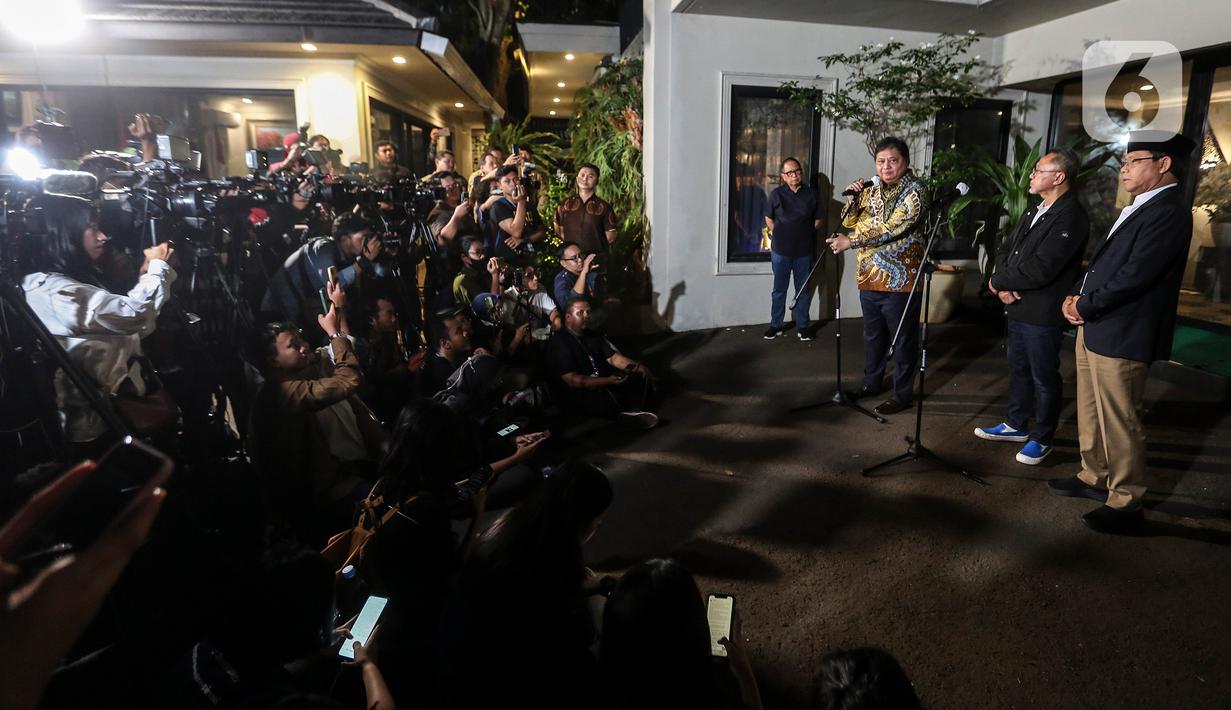 Adapun partai politik tergabung KIB, yakni Partai Amanat Nasional (PAN), Partai Golkar, dan Partai Persatuan Pembangunan. (Liputan6.com/Johan Tallo)