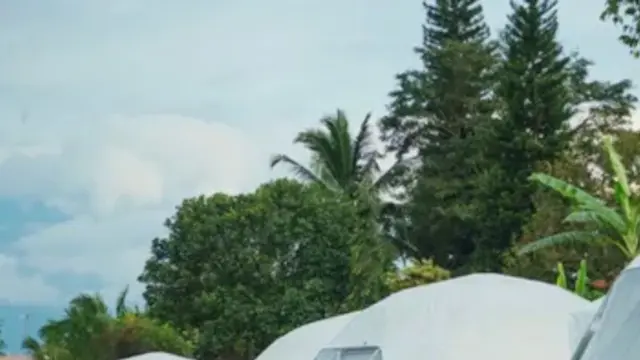 Lenirra Villa & Resto