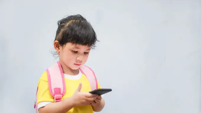 Anak Main Smartphone