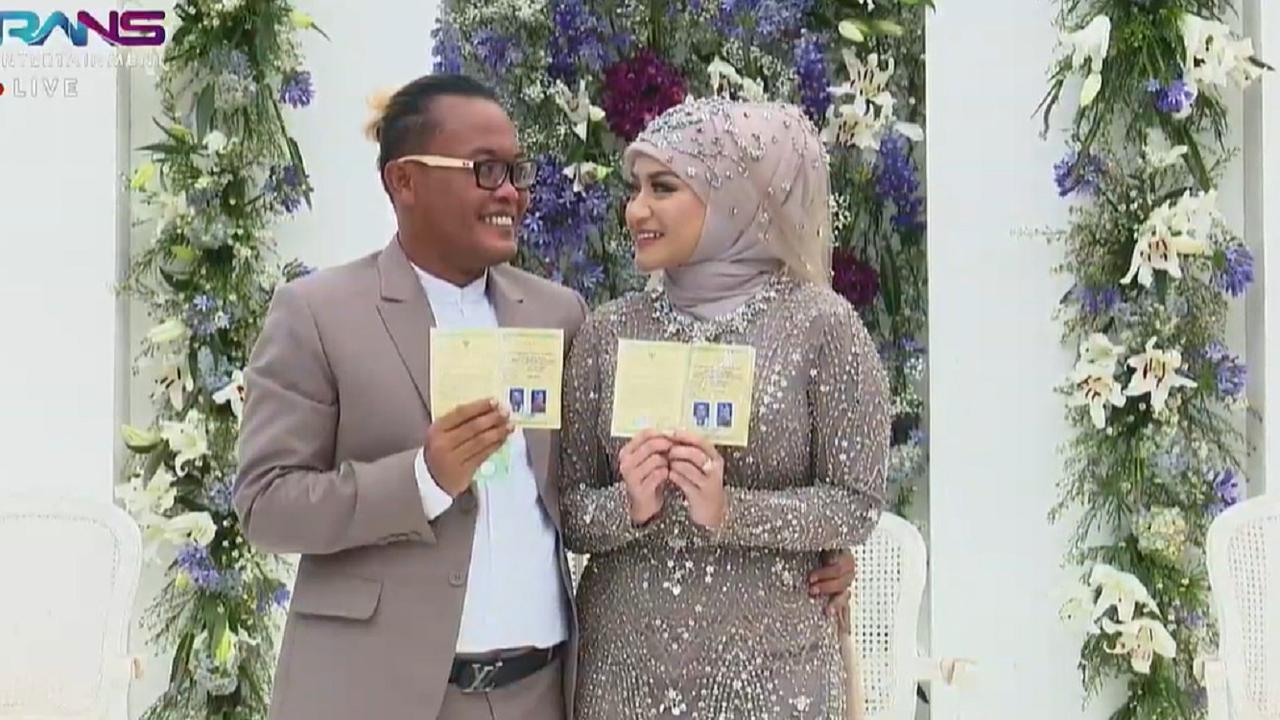 Sule dan Nathalie Holscher