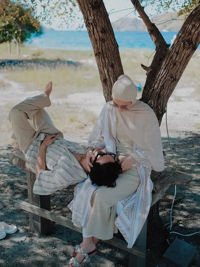 Dinda Hauw dan Rey Mbayang (Foto: Instagram/rey_mbayang)