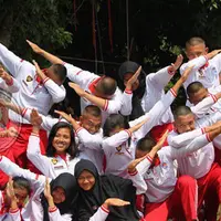 Beberapa hari menjelang HUT ke-72 Republik Indonesia, Presiden Joko Widodo telah mengukuhkan 68 anggota Pasukan Pengibar Bendera Pusaka (Paskibraka) Nasional 2017. (Instagram/paskibraka.republik.indonesia)