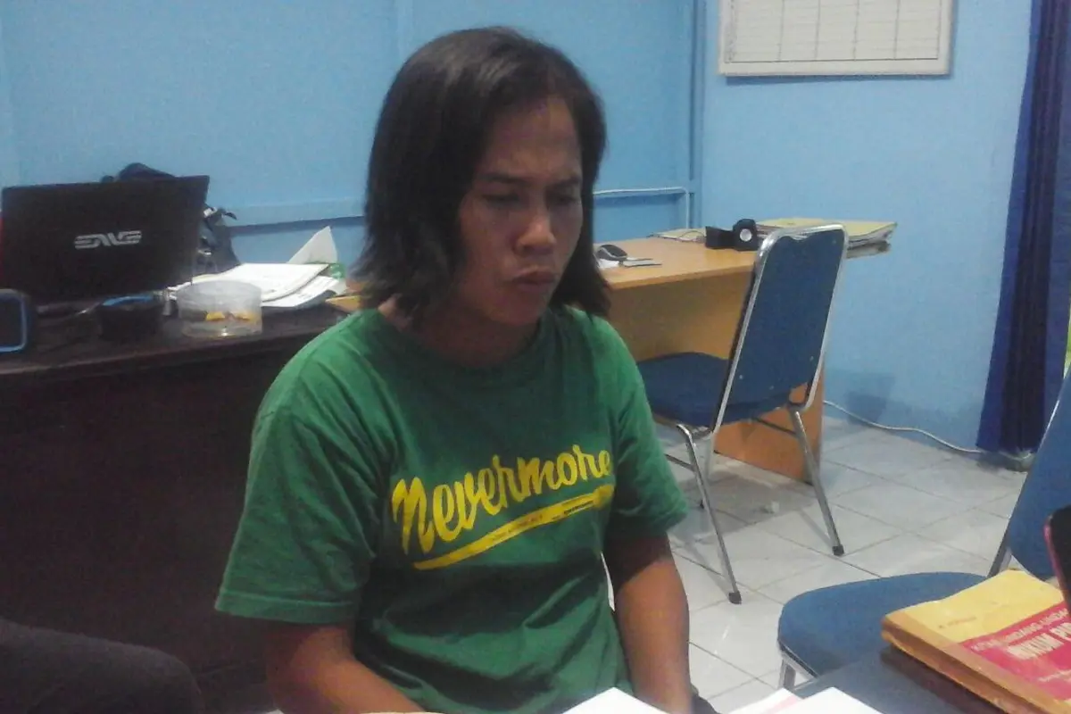 Anak Korban Ditanam Hidup-Hidup Orangtua Terus Menangis
