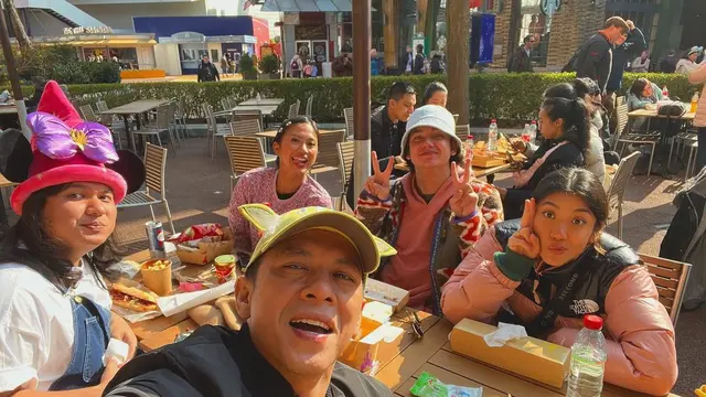 Bikin Baper, Ini 6 Momen Kedekatan Ariel NOAH dan Tyna Dwi Jayanti