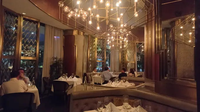 Sajian Steak Premium Otentik Amerika Serikat Bikin Buka Puasa Terasa Mewah dan Eksklusif