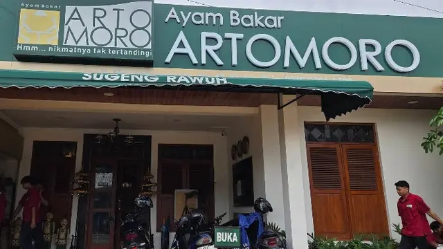 Ayam Bakar Artomoro Klaten (Google Maps Yessica Iskandar)