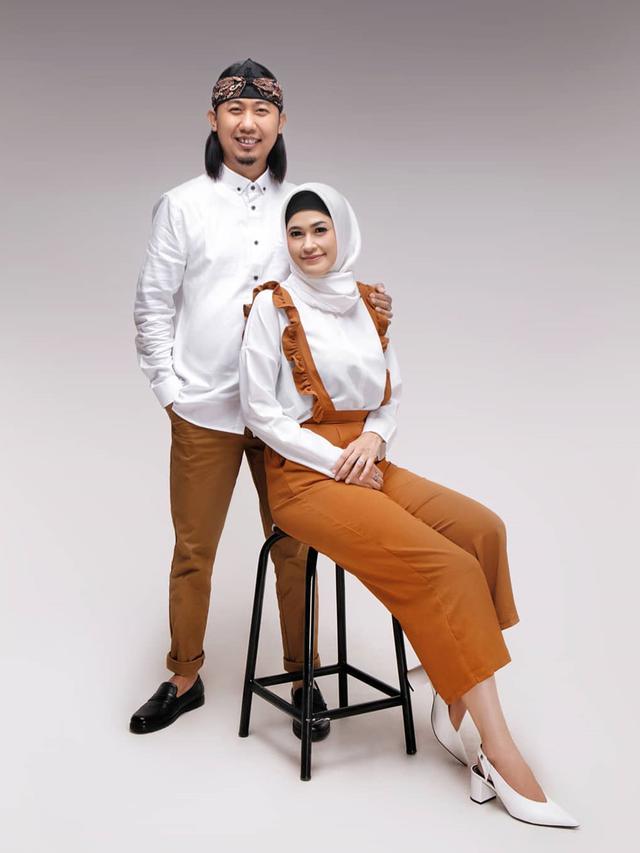 6 Pesona Irene Maya, Istri Ade Jigo yang Cantik dan Elegan