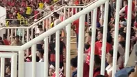 Vietnam memperbesar keunggulan setelah Nguyen Xuan Son mencetak gol ketiga ke gawang Nadeo Argawinata pada laga Piala AFF 2026. Meski Timnas Indonesia lebih unggul dalam penguasaan bola dan statistik pertandingan, Vietnam tampil sangat efektif memanfaatkan serangan balik. Sebaliknya, skuad Garuda kesulitan menembus rapatnya pertahanan The Golden Star Warriors.
