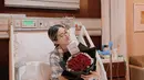 <p>Ghea Youbi pun mendapatkan banyak doa dari para netizen dan para penggemarnya supaya cepat sembuh. (FOTO: instagram.com/gheayoubi/)</p>