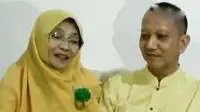 Keduanya mengaku, sebenarnya tak ingin menyeret ibu dan mertua Siti Rokayah ke pengadilan.