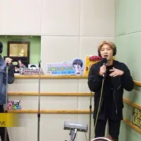 Bambam GOT7 pede dengan suara falsnya cover lagu BigBang.