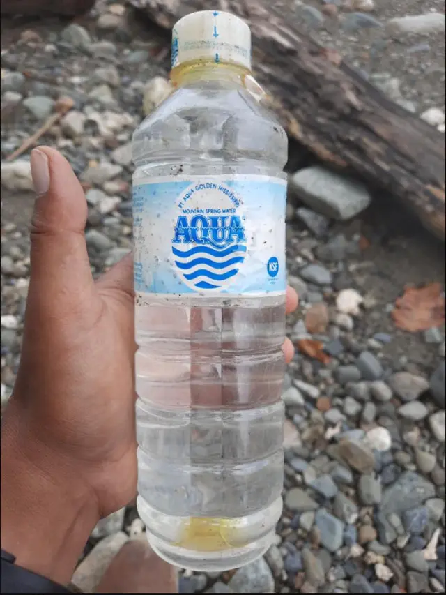 6 Potret Sampah Bungkus Makanan Jadul Ini Bikin Miris Sekaligus Nostalgia Masa Lalu