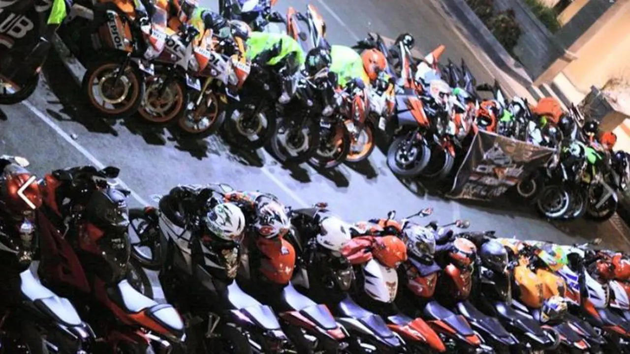 Apa Sih Enaknya Jadi Anggota Klub Motor?