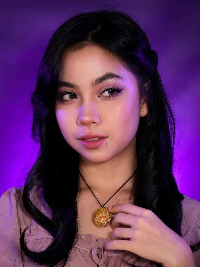 6 Potret Terbaru Pemeran Debbie 'Dunia Terbalik' yang Sudah ABG, Bikin Pangling