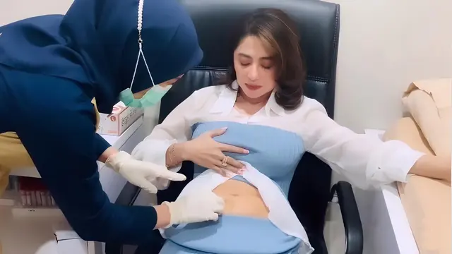 Dewi Perssik Bekukan Sel Telur