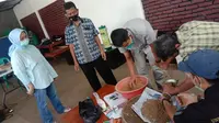 Kisah Dosen Unpad Olah Limbah Rumah Makan Sunda Jadi Pakan Ikan
