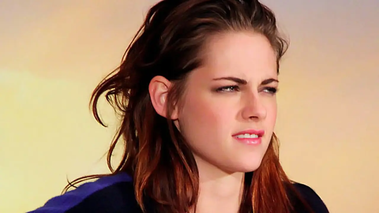 kristen-stewart-130911c.jpg