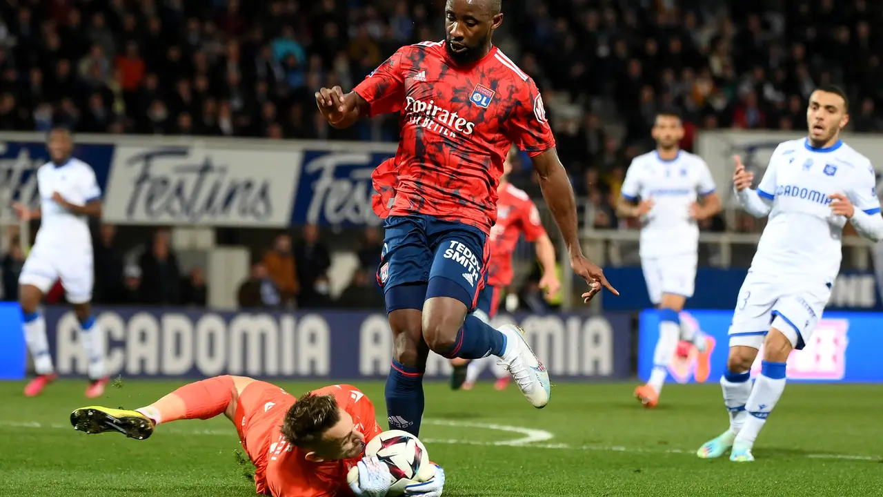 Moussa Dembele - Olympique Lyonnais