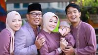 Potret Hangat Keluarga Ridwan Kamil dan Atalia Praratya. (Sumber: Instagram/ataliapr)
