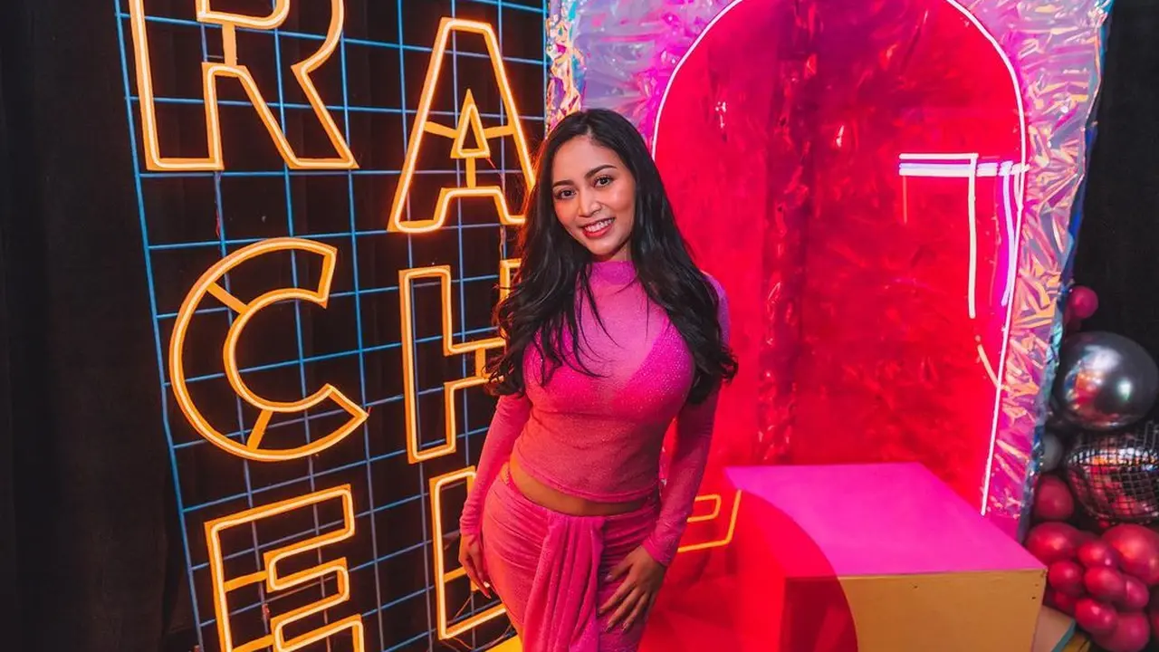6 Potret Penampilan Rachel Vennya Gelar Pesta Bikini Rayakan Ulang Tahun ke-28